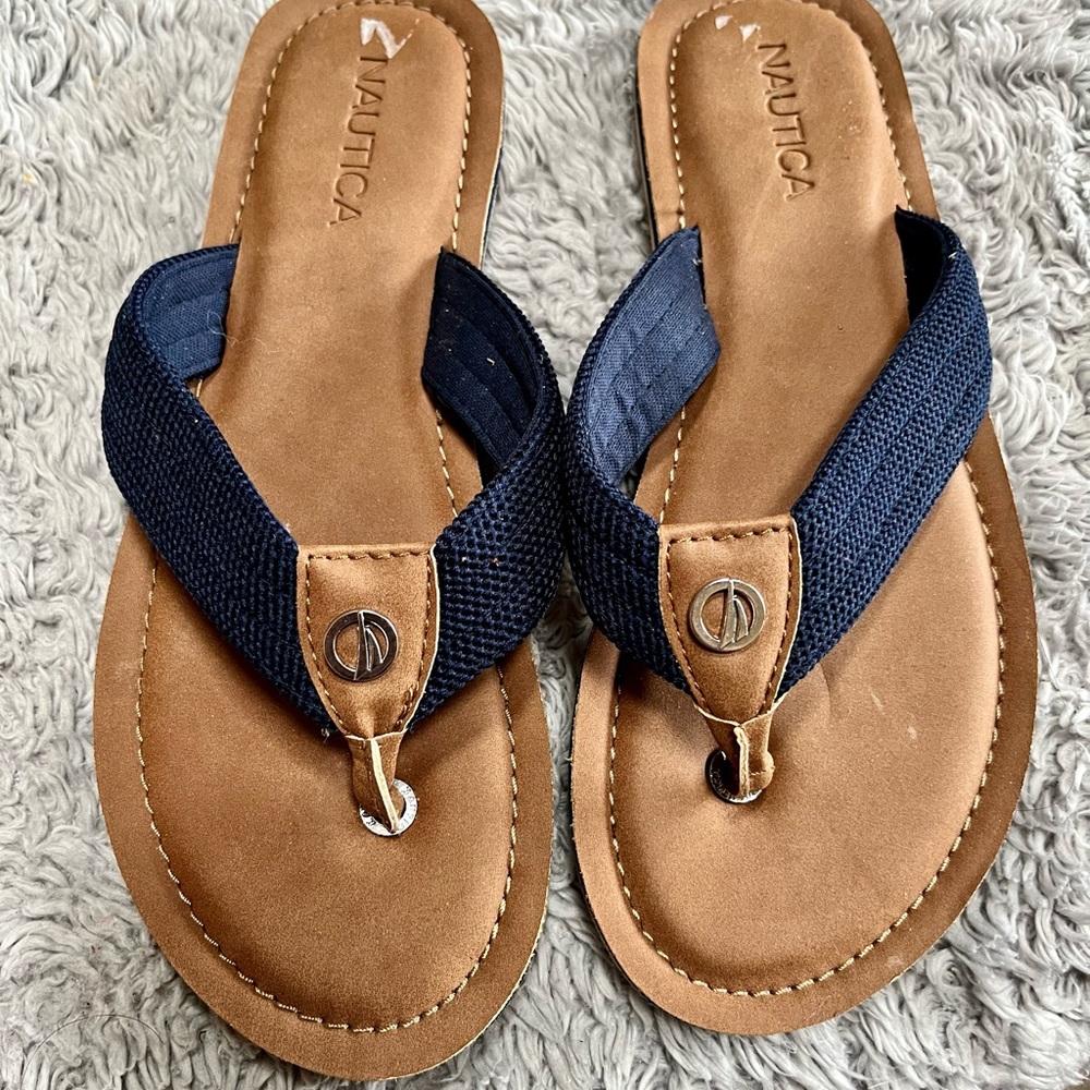 Blue Nautica sandals.
